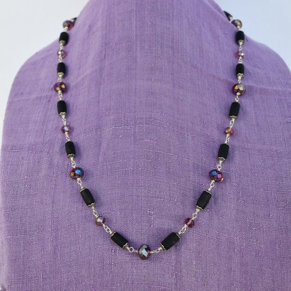 29  1/2" black Tulasi with purple glass crystal beads - Picture 1 of 8